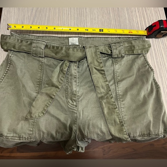 Women’s Joie Khaki/Green Belted Cotton Tencel Blend Pants size XL - Picture 6 of 6